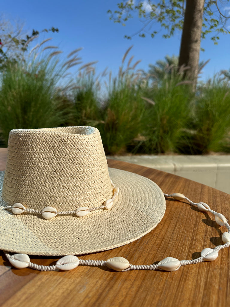SHELLS - Woven Beach Hat